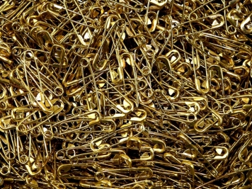 50pcs Small Safety Pins Gold 20mm Metal Safety Pins Sewing Making 