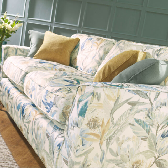 Protea Garden - Wedgwood, Easifit covers